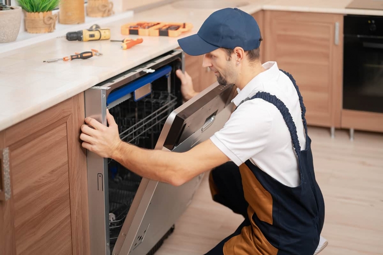 Whirlpool appliance repair for home dishwasher